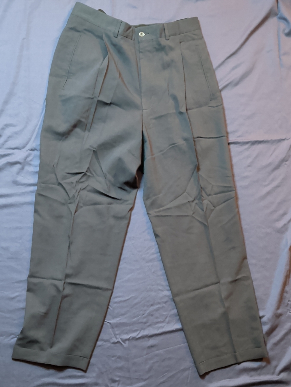 Giorgio Armani Vintage Men's Classic Pleated Dress Pants - Gray